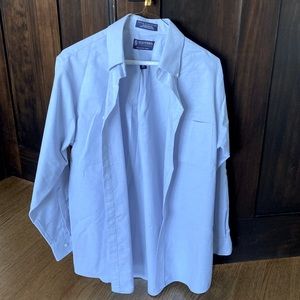 Stafford Essentials: the Oxford Shirt. Blue classic fit size 15